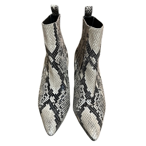 Like New - Caverley Sabrina Boot - Snake - Size 37 - Picture 3 of 8